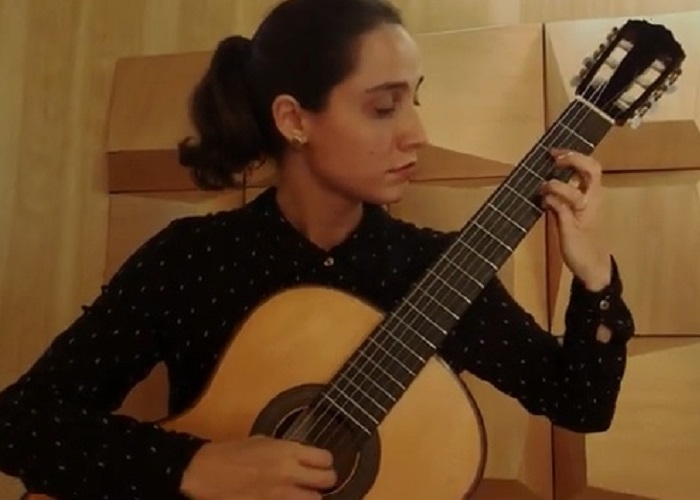 Capa do vídeo Maria Luísa Tonácio - Prelúdio em Mi Maior (Jean Charnaux)